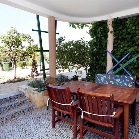 Family Friendly Seaside Apartments Petrcane, Zadar - 3270 *